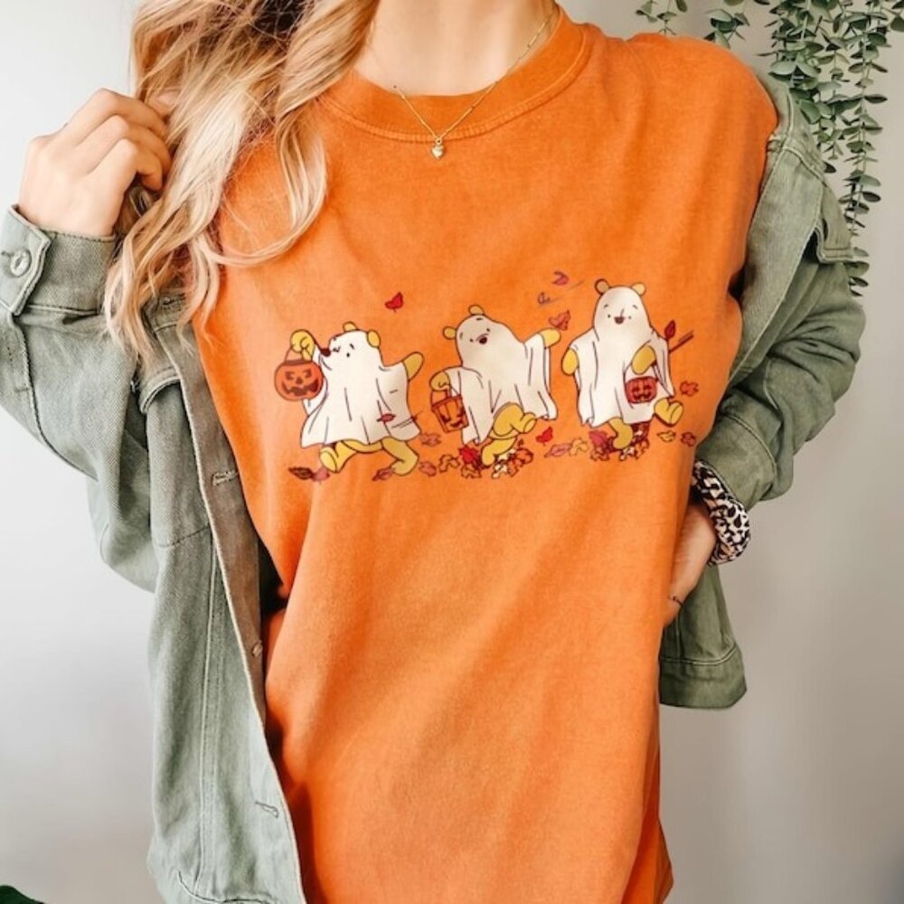 Retro Disney Winnie The Pooh Halloween Ghost Graphic T-Shirt Spooky Season Tee